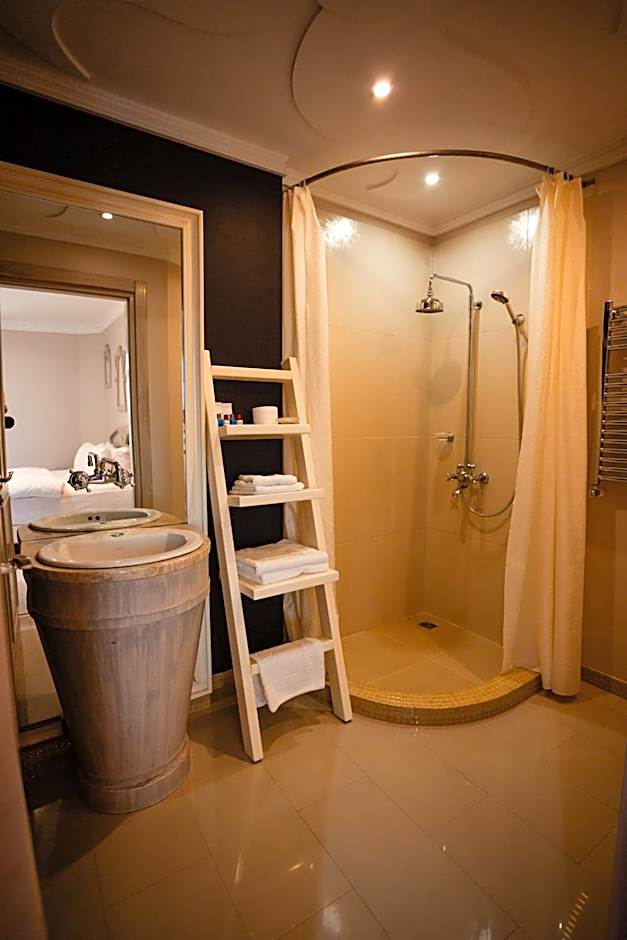 Piazza Boutique Hotel