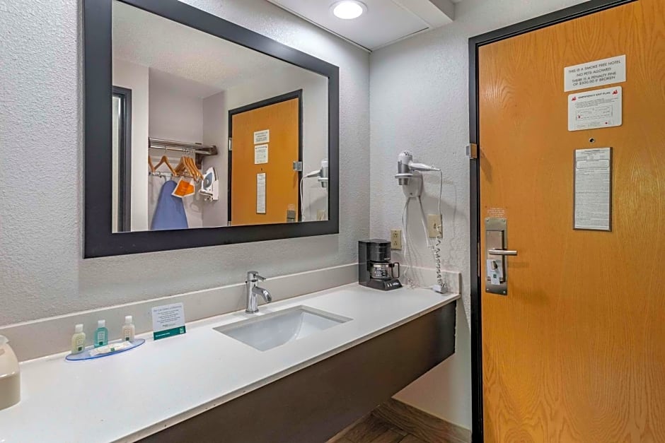 Quality Inn & Suites Chattanooga
