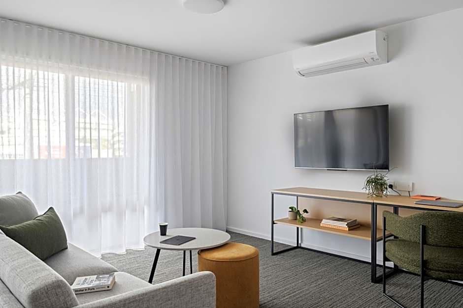 Quest Moonee Valley Hotel