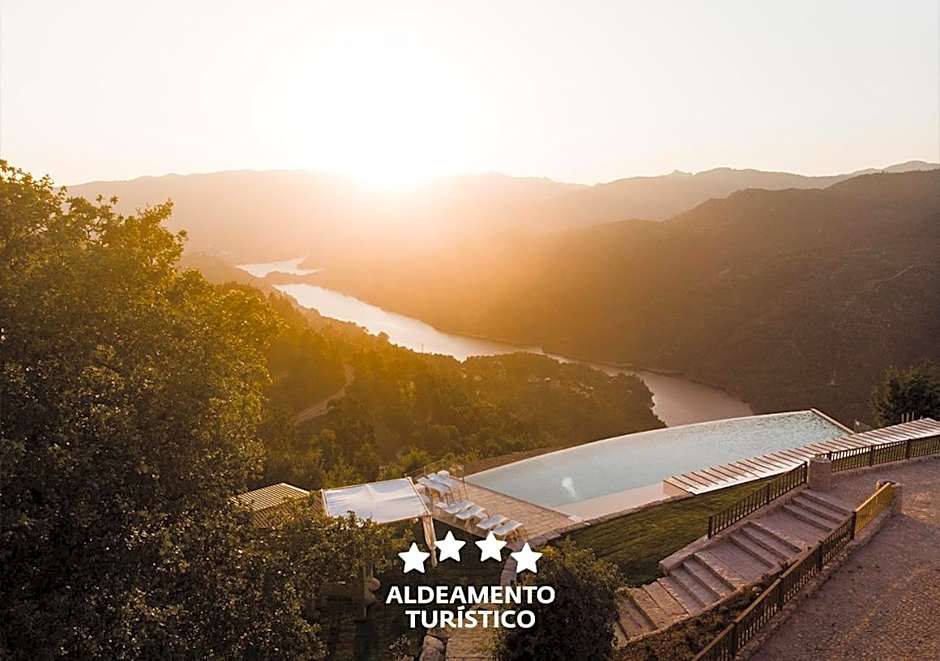 Pousadela Village & Spa