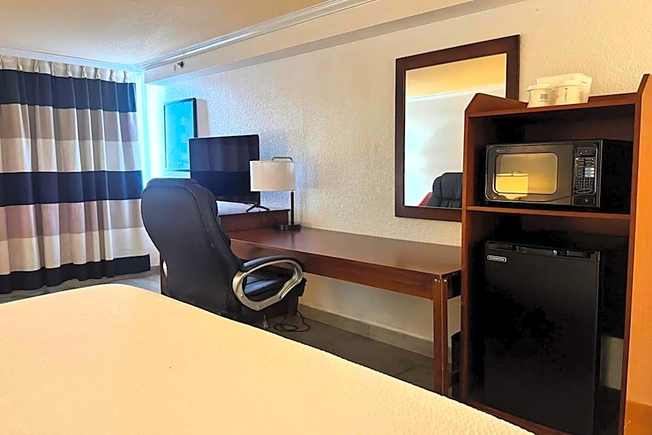 Ramada by Wyndham Birmingham Airport