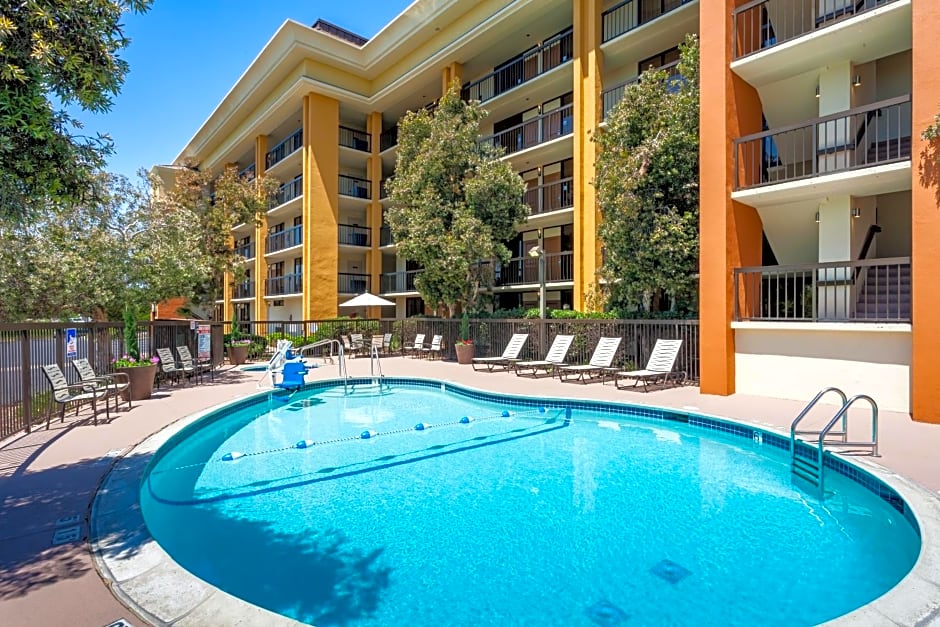 Holiday Inn Express at Monterey Bay By IHG