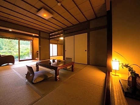 Japanese-Style Superior Room with Open-Air Bath (No Meal)