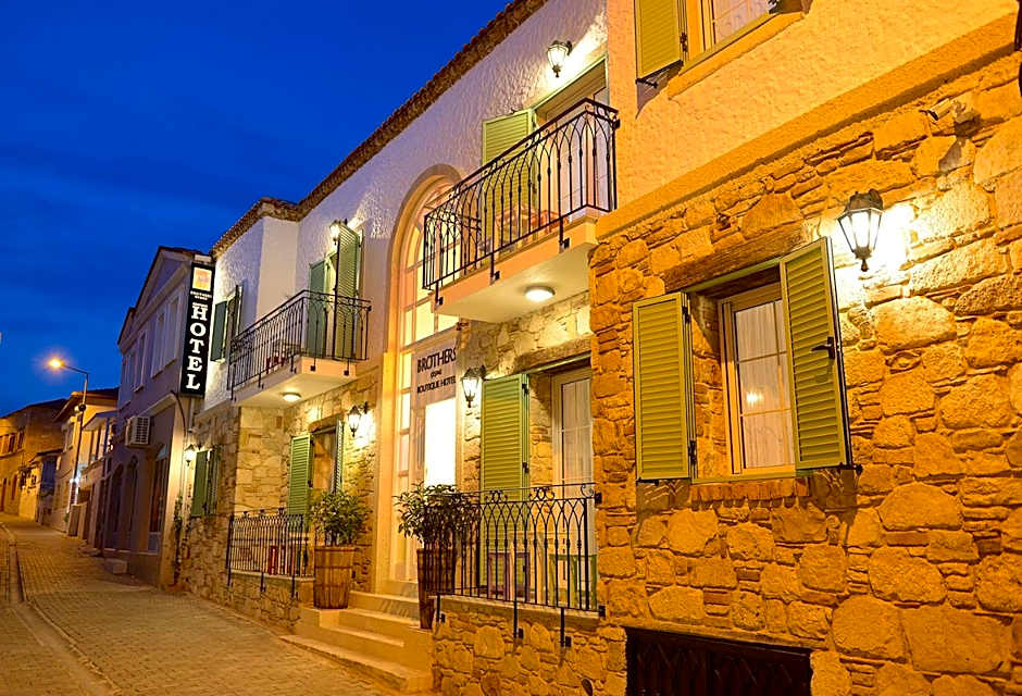 Brothers Cesme Boutique Hotel