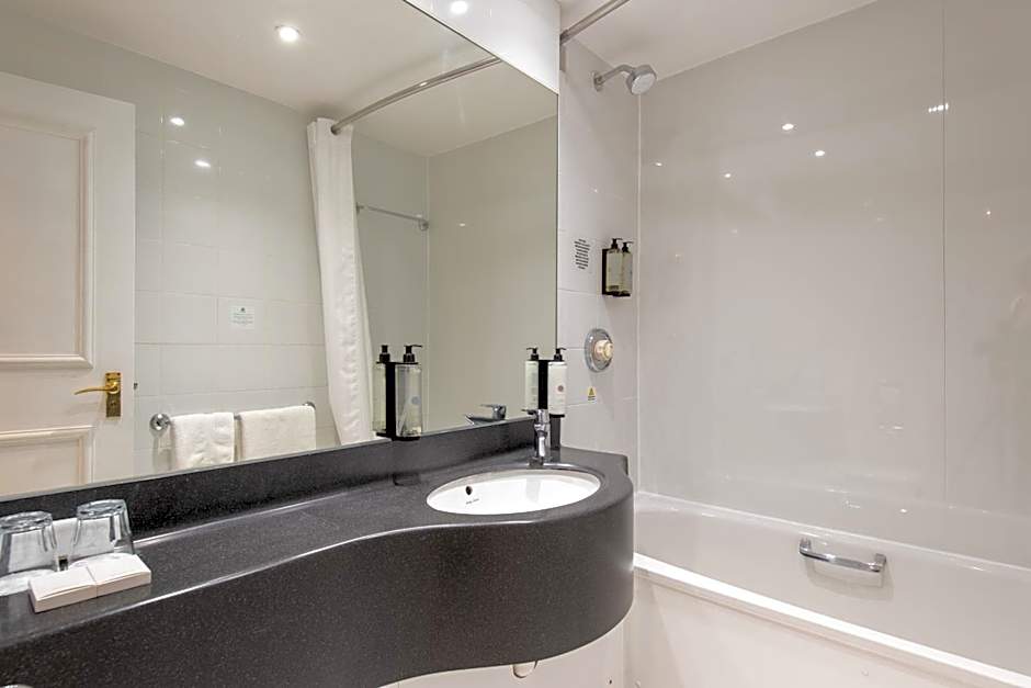 Holiday Inn Glasgow Airport By IHG
