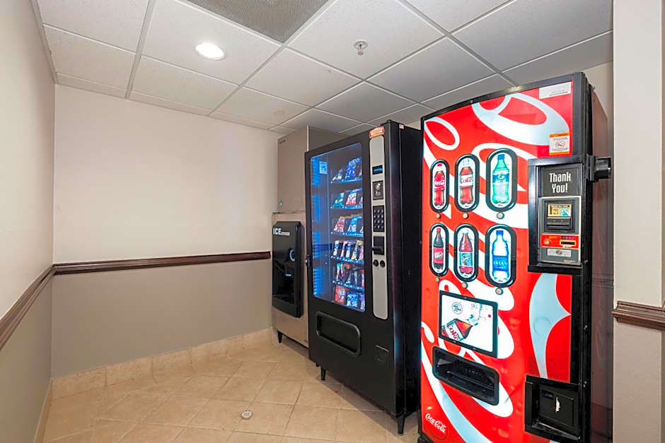 Red Roof Inn & Suites Biloxi - Ocean Springs