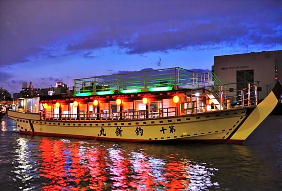 Laffitte Hirai Condominium Hotel
