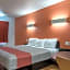 Motel 6-Texarkana, AR