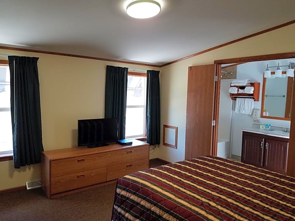 Black Hawk Motel & Suites