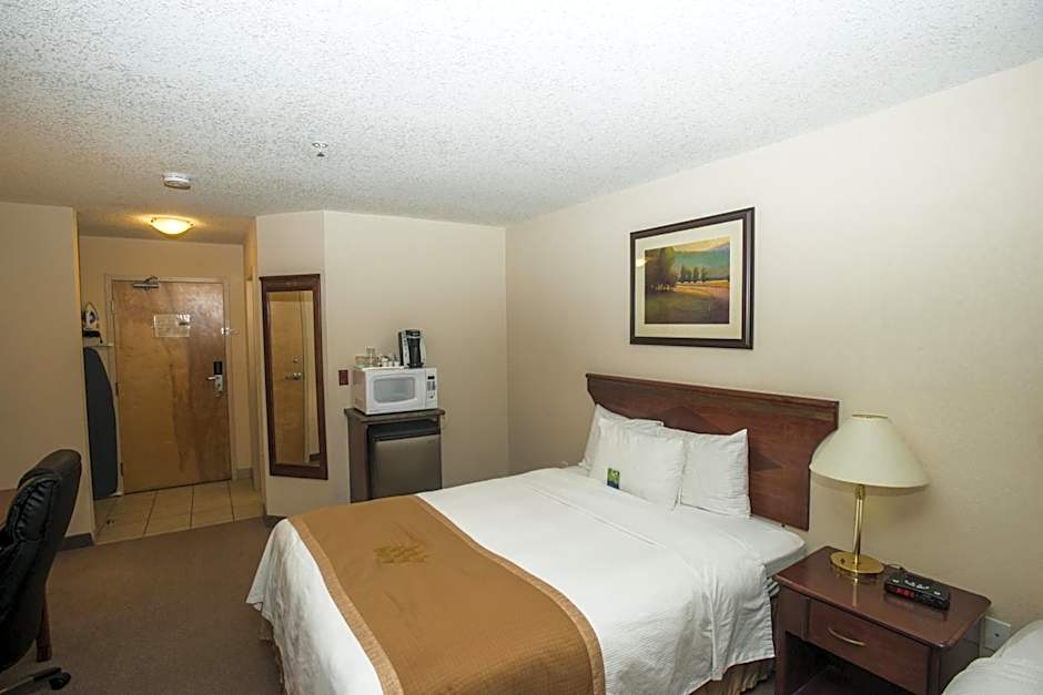 Lakeview Inns & Suites - Chetwynd