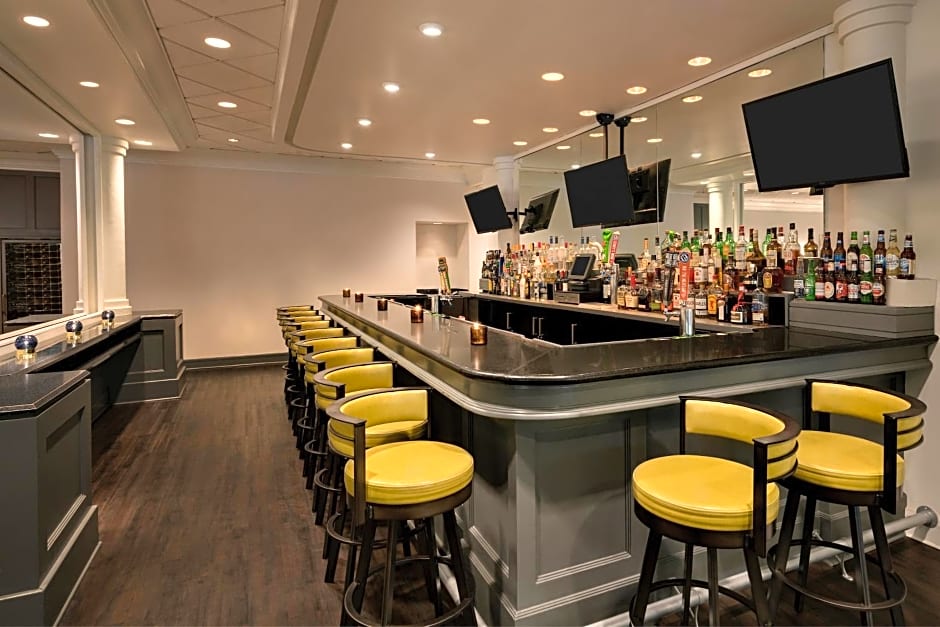 Crowne Plaza Englewood, an IHG Hotel
