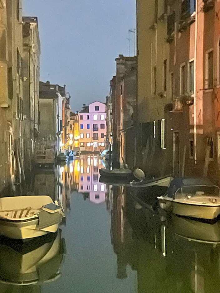 Lions Venice Guest house
