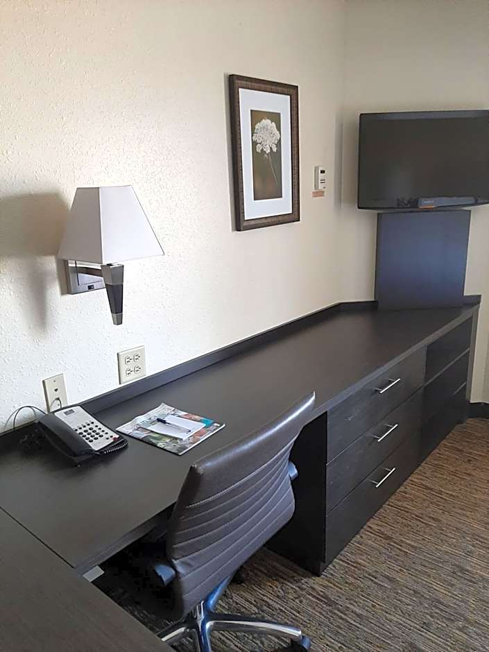Candlewood Suites Aurora-Naperville By IHG