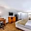 OYO Hotel Orlando Airport
