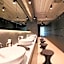 Rembrandt Cabin and Spa Shimbashi - Men Only