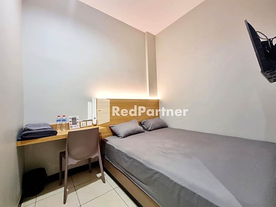 Pandawa Guest House At Ngaliyan Square Mitra RedDoorz