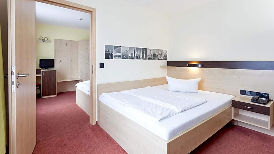 Hotel Mit-Mensch