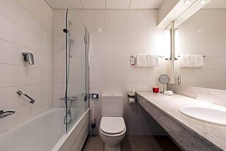 Comfort Room 1 Double Bed