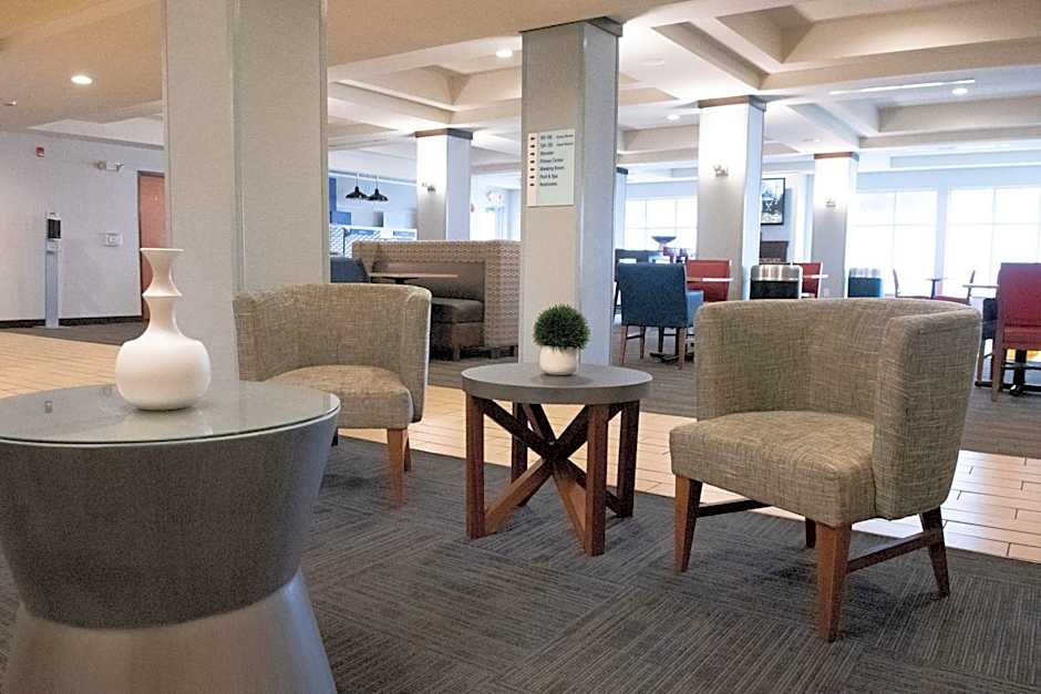 Holiday Inn Express & Suites Ironton By IHG