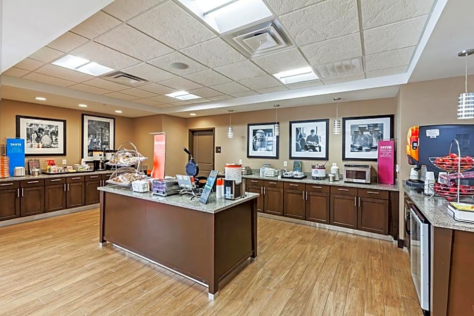Hampton Inn & Suites Claremore