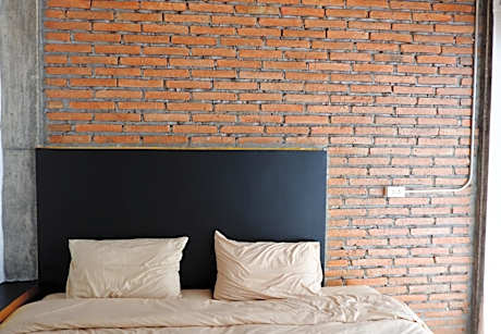 Black Elephant Boutique