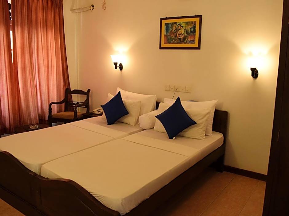 Hotel Lagoon Paradise