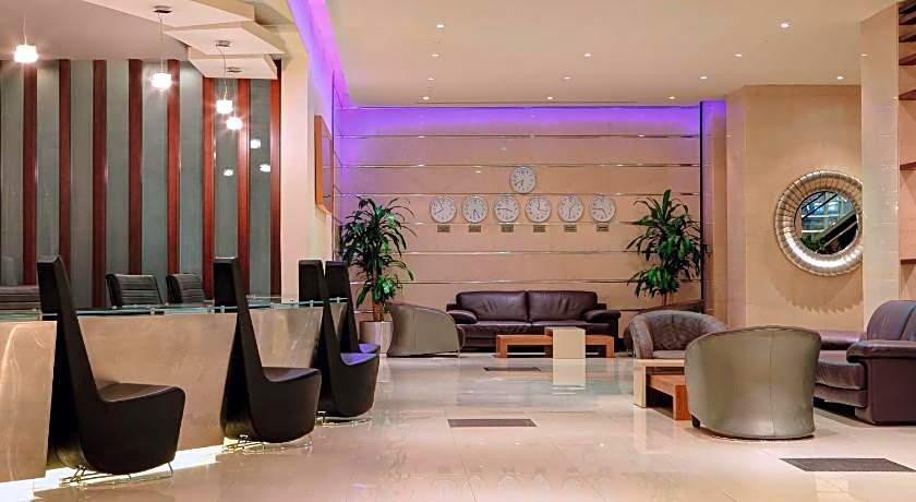Anwar Al Madinah Movenpick Hotel