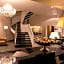 ROSS Hotel