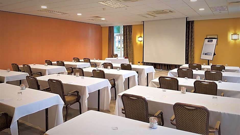 Holiday Inn Kenilworth - Warwick By IHG