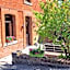 LOGIS - Château de la Motte - Hôtel & Restaurant