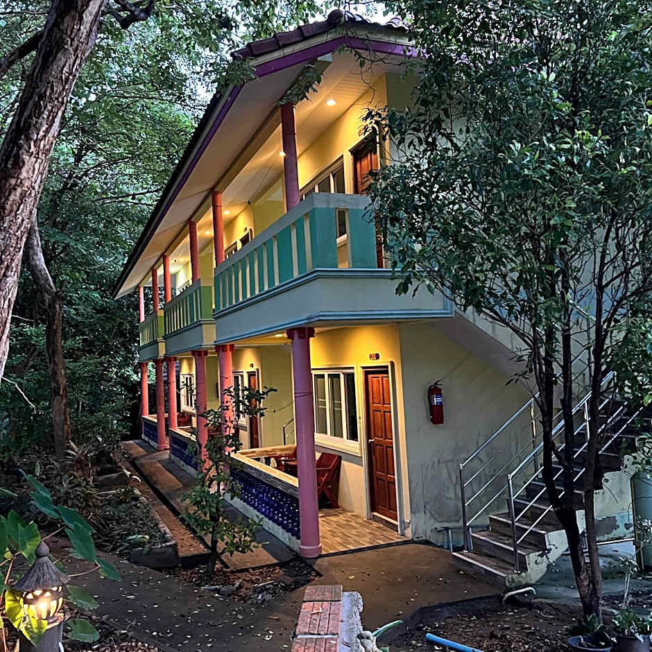 Oceanview Bungalows by EAT, Karon Beach