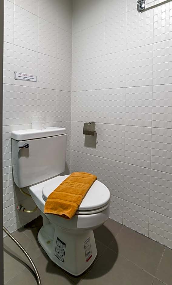 Photo 1 of 8 of Quadruple Room