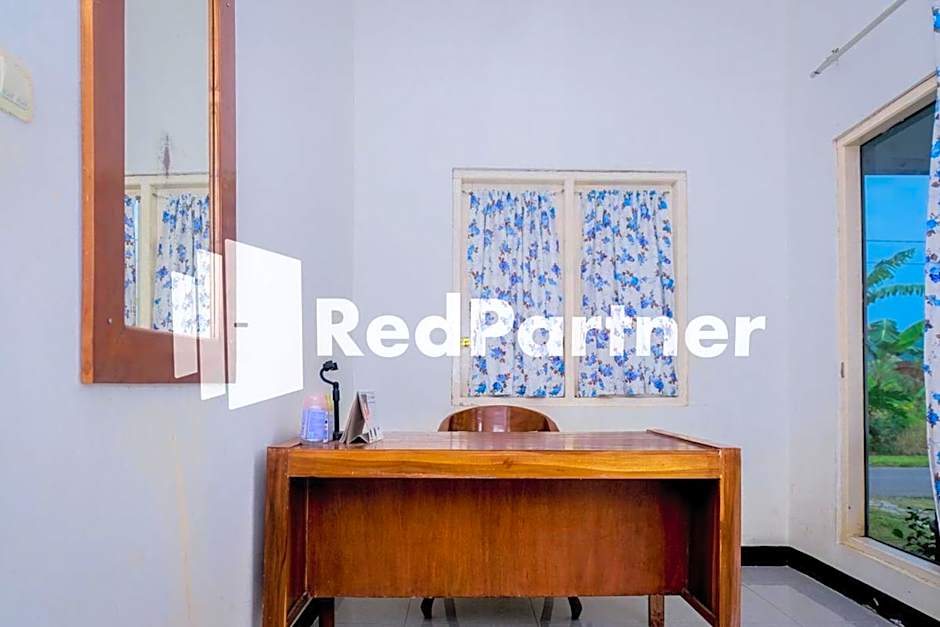 Villa Ikhbar Ciletuh RedPartner