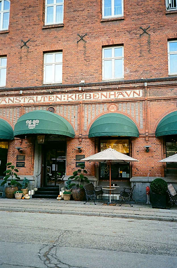 Henrik's Hotel
