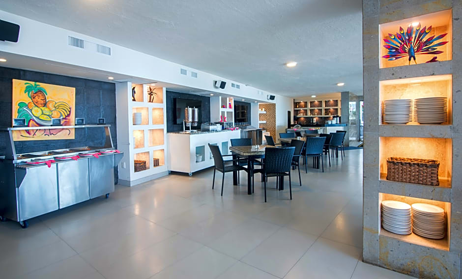 Hotel Delfin PV Beach Resort photo 52