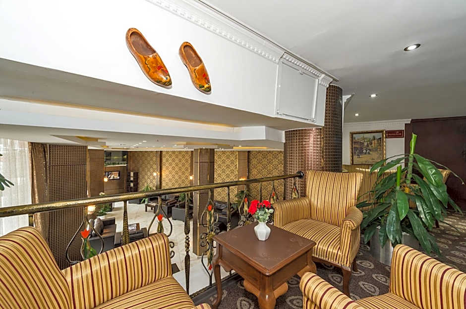 Kuran Hotel International