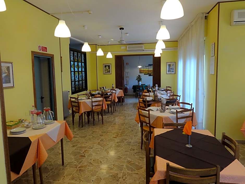 Hotel Saturno