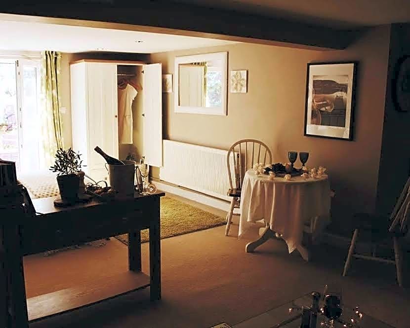 Glanmor Garden Apartment