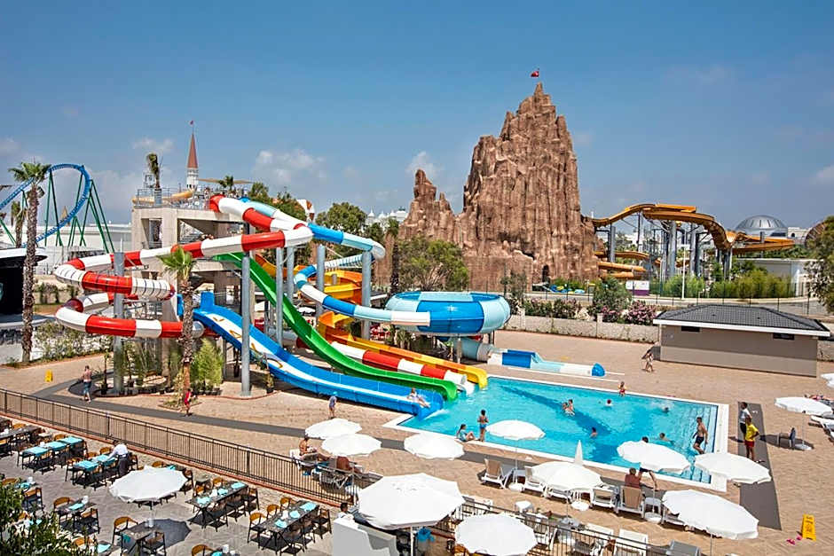 Aydinbey Queen's Palace & Spa - Ultra All Inclusive