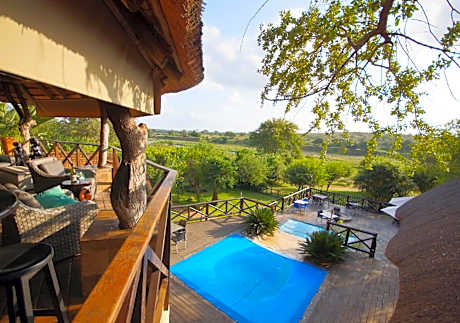 Crocodile Kruger Safari Lodge