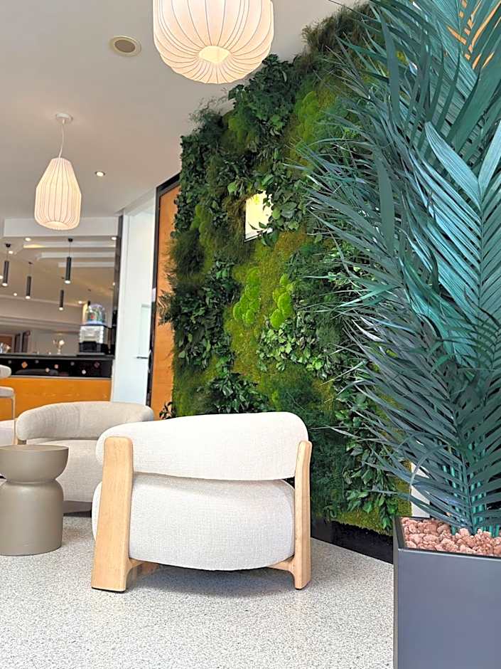 Hotel Junior by OasiGroup Hotels
