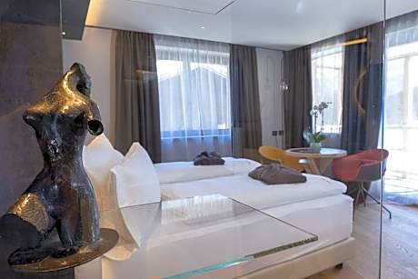 Junior Suite with Balcony