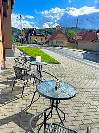 Penzion a restaurace Na Salaši