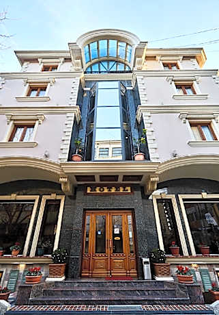 Brilant Antik Hotel