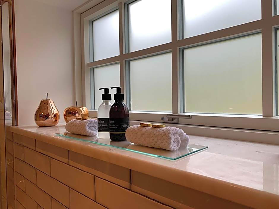 Little Fox Lodge Luxury Hideaway with Hot Tub Glencoe Near Fortwilliam