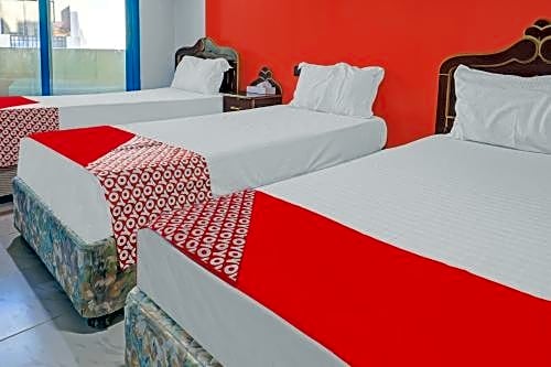 OYO 794 Great Country Hotel