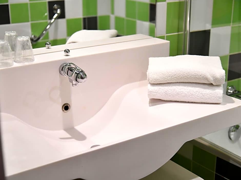 Ibis Styles Avignon Sud Hotel