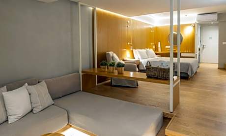 Junior Suite Interior View IV