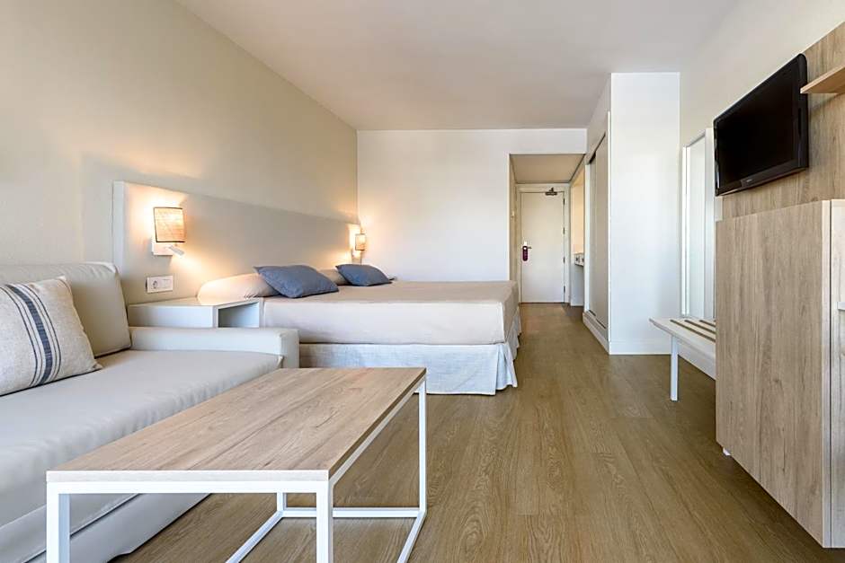 FERGUS Club Palmanova Park