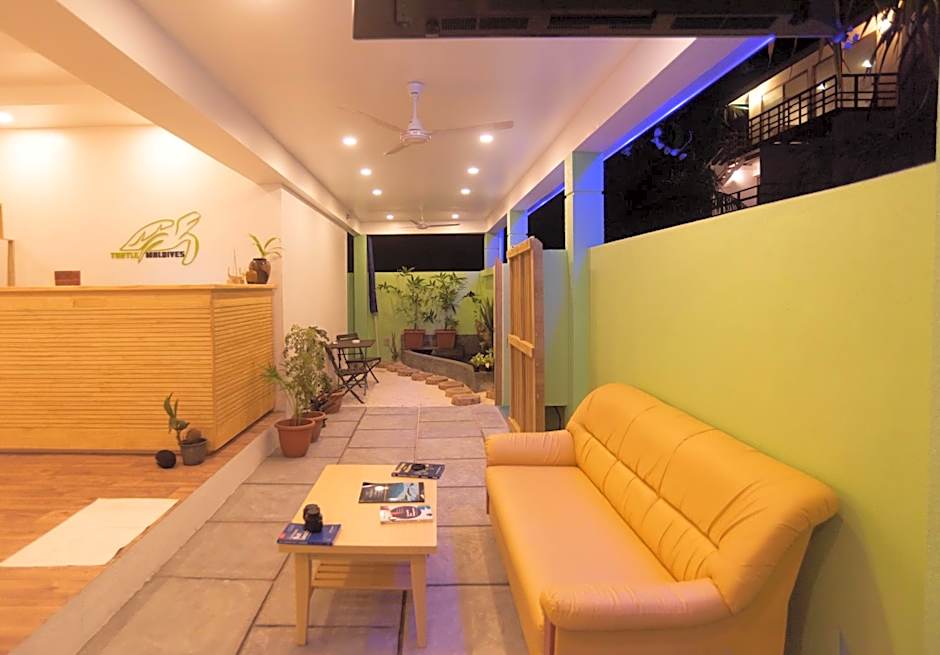 Turtle Maldives - Your Gateway to the Beach & Marine Adventures Await!